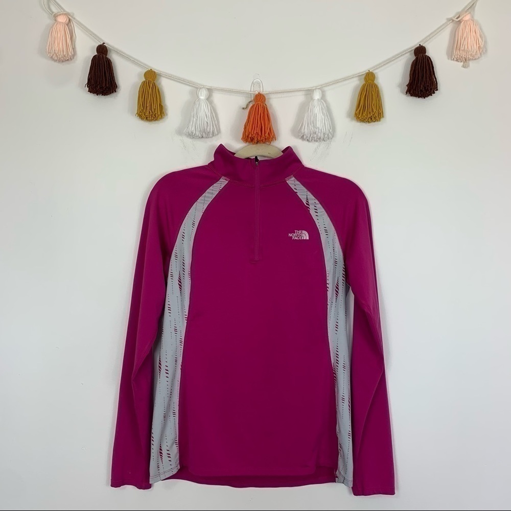 The North Face Quarter Zip Magenta Pink Pullover Size Medium